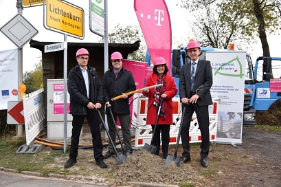 Erster Spatenstich zum Breitbandausbau im Landkreis Northeim&nbsp;&copy;&nbsp;Landkreis Northeim