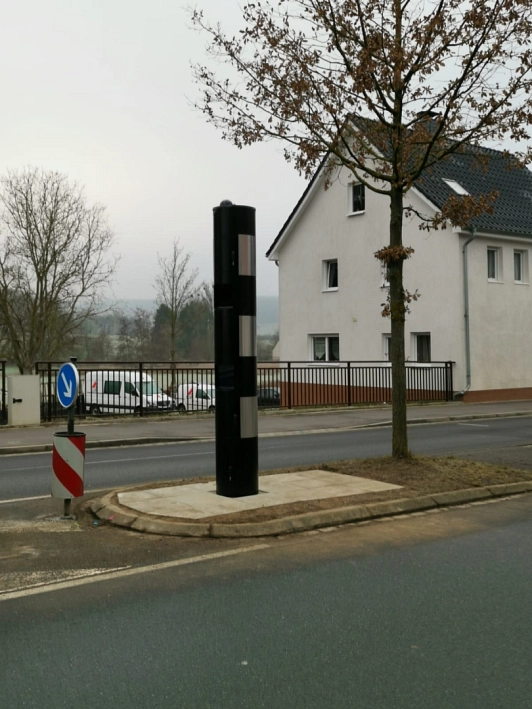 Der neue Blitzer in Seboldshausen ist fertiggestellt