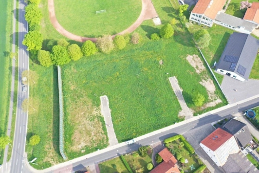Das Bild zeigt eine Luftaufnahme des Neubaugebietes Im Klappenfeld Einbeck Drüber